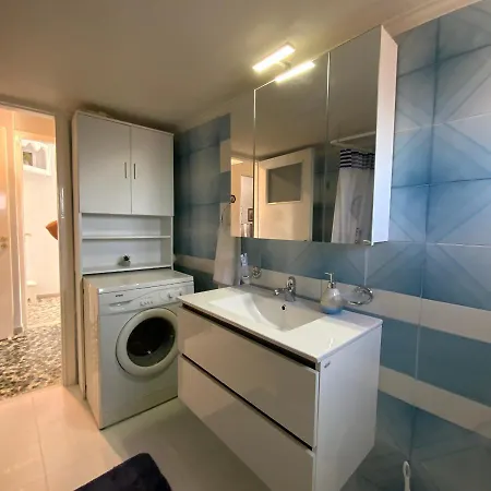 Arktos Apartment